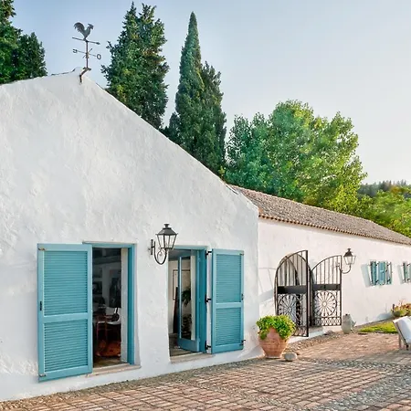 Sleeps 16 With Pool And Wifi Villa *