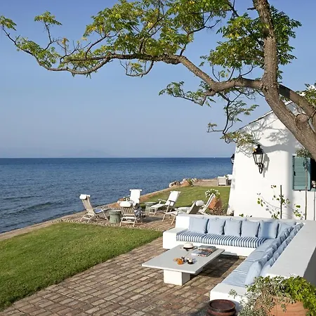 Sleeps 16 With Pool And Wifi Villa *